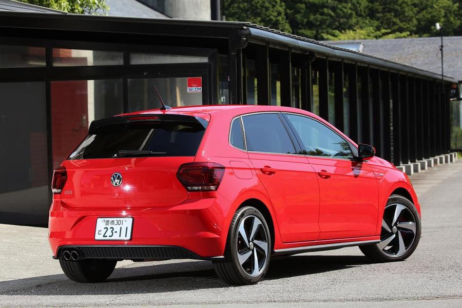  Volkswagen Polo GTI (Typ AW) 2018 года  (JP) (фото 4 из 18)